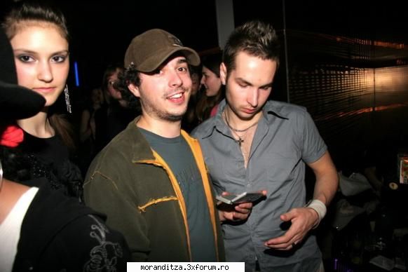 cum vedeti morandi? dar moga andrei frunte &nbsp; poi pliktisesc rapid dar ...cu ey...nu voi putea Membru de Onoare