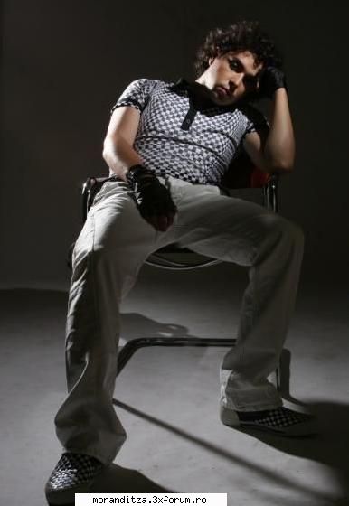 articole net hit polonia!28 april 2009trupa morandi primit vineri, aprilie, premiul pentru best hit