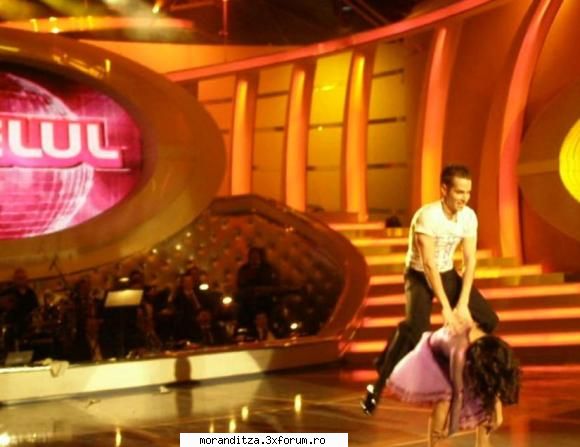 poze amuza rau poza asta Membru de Onoare