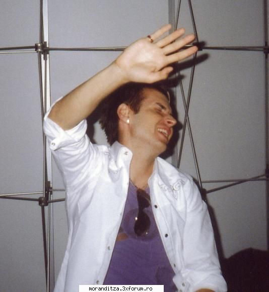 concert brasov 17.06.2006 inainte morandi era concert heaven iar randi dansa melodiile lor