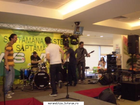 Animal X - 21 aprilie 2008 Constanta Tomis Mall - Discutii diverse