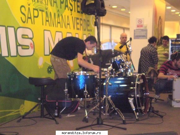 Animal X - 21 aprilie 2008 Constanta Tomis Mall - Discutii diverse
